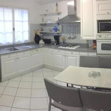 Apartment Confortable A Avec Terrasse Privee Pietrosella